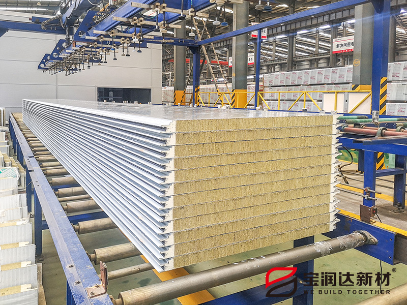 50mm聚氨酯封邊巖棉板生產(chǎn)廠家寶潤(rùn)達(dá)