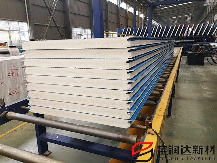 聚氨酯復(fù)合板的防火等級(jí)可以達(dá)到A級(jí)嗎？